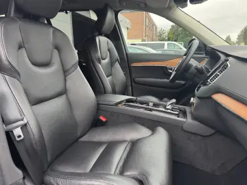 Volvo XC90 B5 D AWD Inscription HeadUp