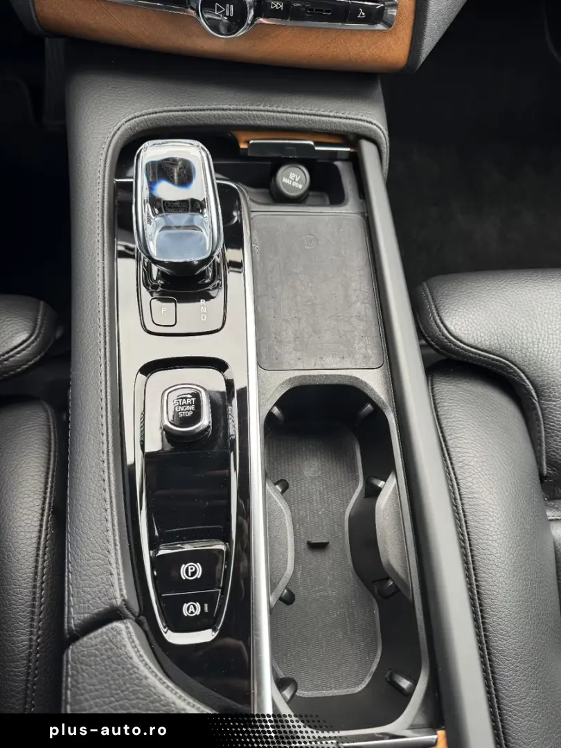 Volvo XC90 B5 D AWD Inscription HeadUp