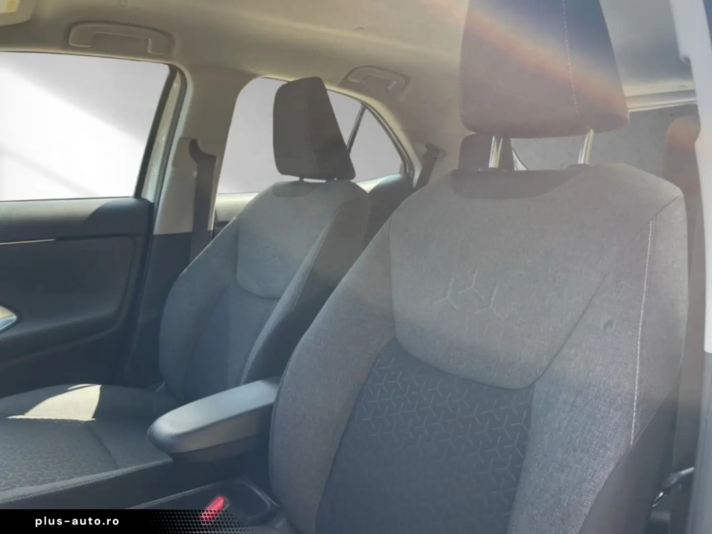 TOYOTA Yaris Cross 1.5 Hybrid Business  ACC SHZ CAM NAV