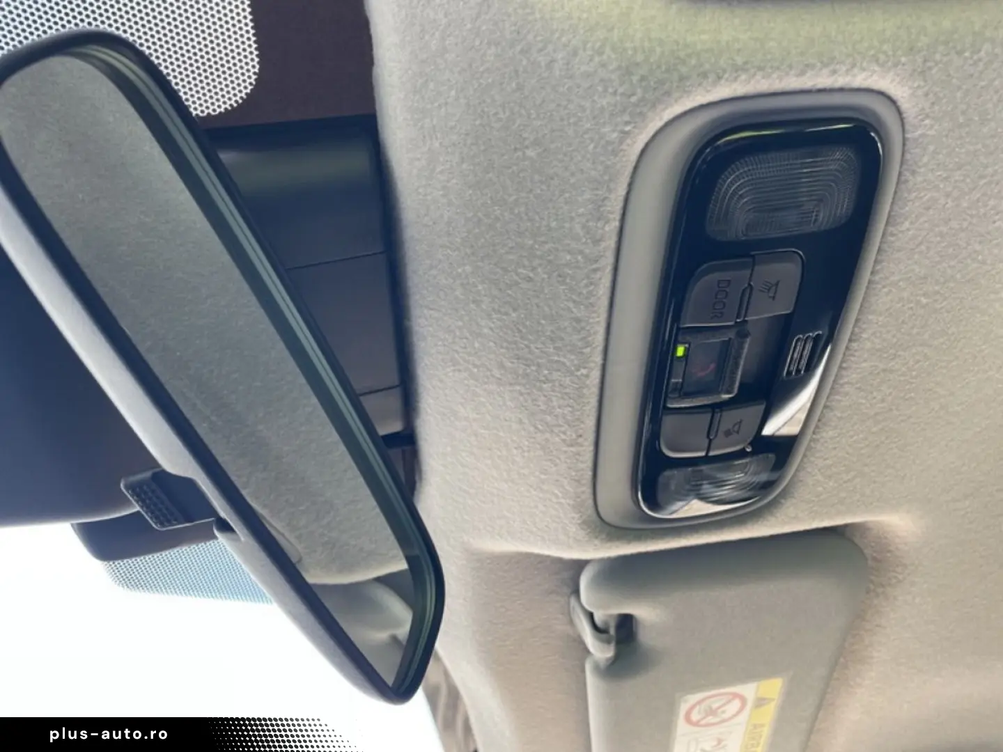 TOYOTA Yaris Cross 1.5 Hybrid Business  ACC SHZ CAM NAV