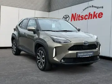 TOYOTA Yaris Cross 1.5 Hybrid FWD Team D  Saftey  Winte