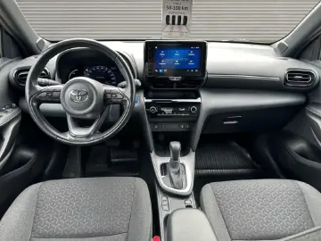 TOYOTA Yaris Cross 1.5 Hybrid FWD Team D  Saftey  Winte