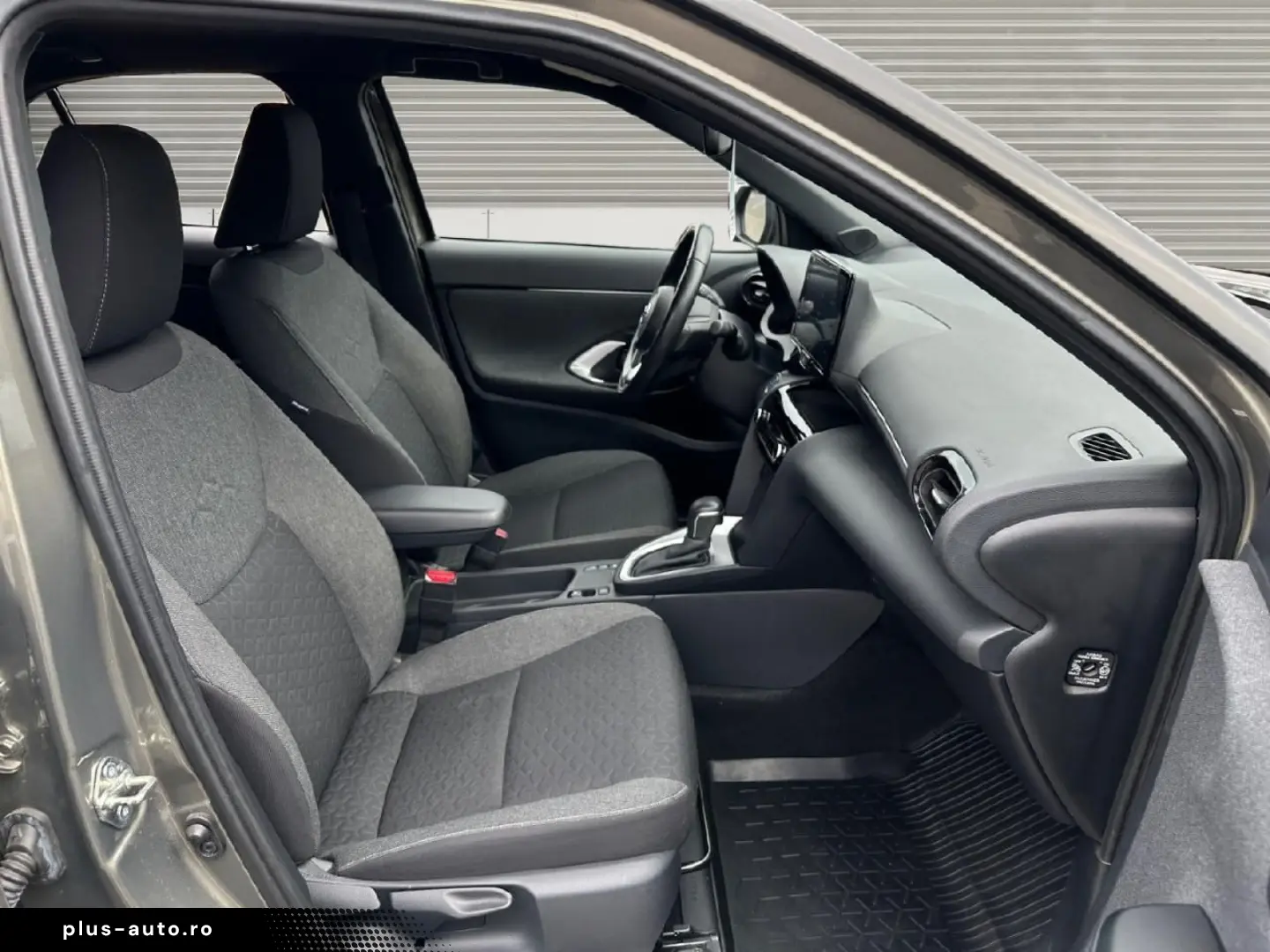 TOYOTA Yaris Cross 1.5 Hybrid FWD Team D  Saftey  Winte