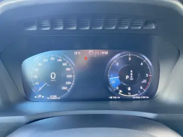 Volvo XC90 B5 Inscription AWD  LED Navi Leder
