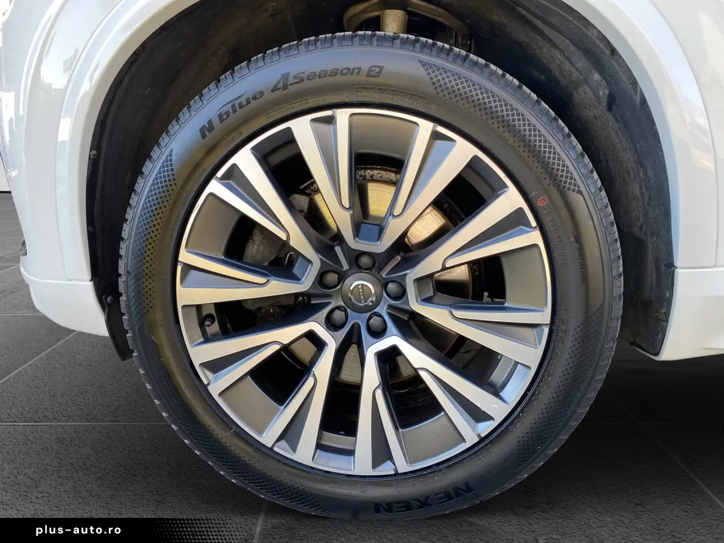 Volvo XC90 B5 Inscription AWD  LED Navi Leder