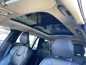 Volvo XC90 B5 Inscription AWD  LED Navi Leder