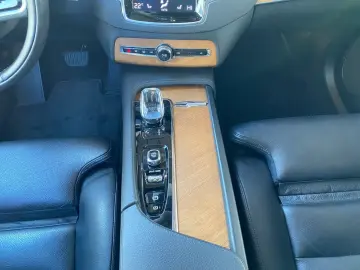 Volvo XC90 B5 Inscription AWD  LED Navi Leder