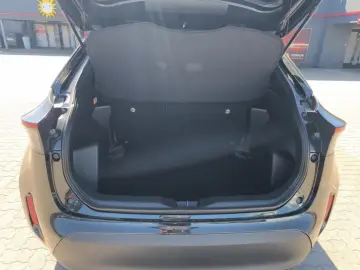 TOYOTA Yaris Cross Hybrid 1.5 VVT-i Team Deutschland