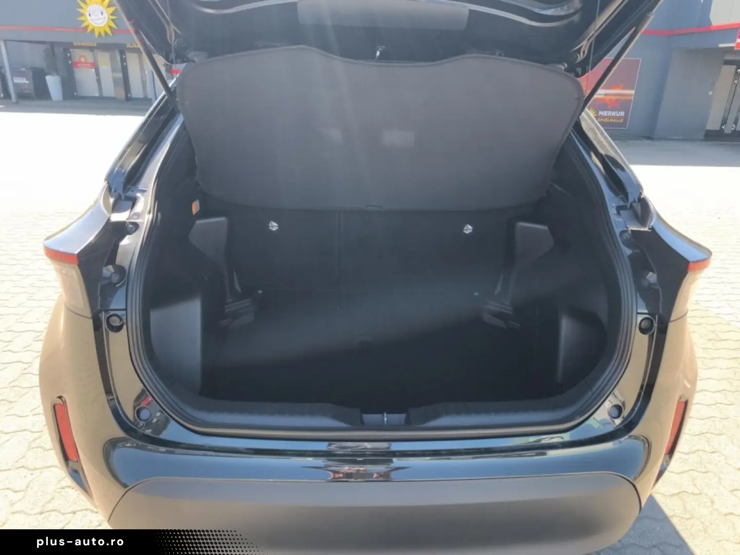 TOYOTA Yaris Cross Hybrid 1.5 VVT-i Team Deutschland