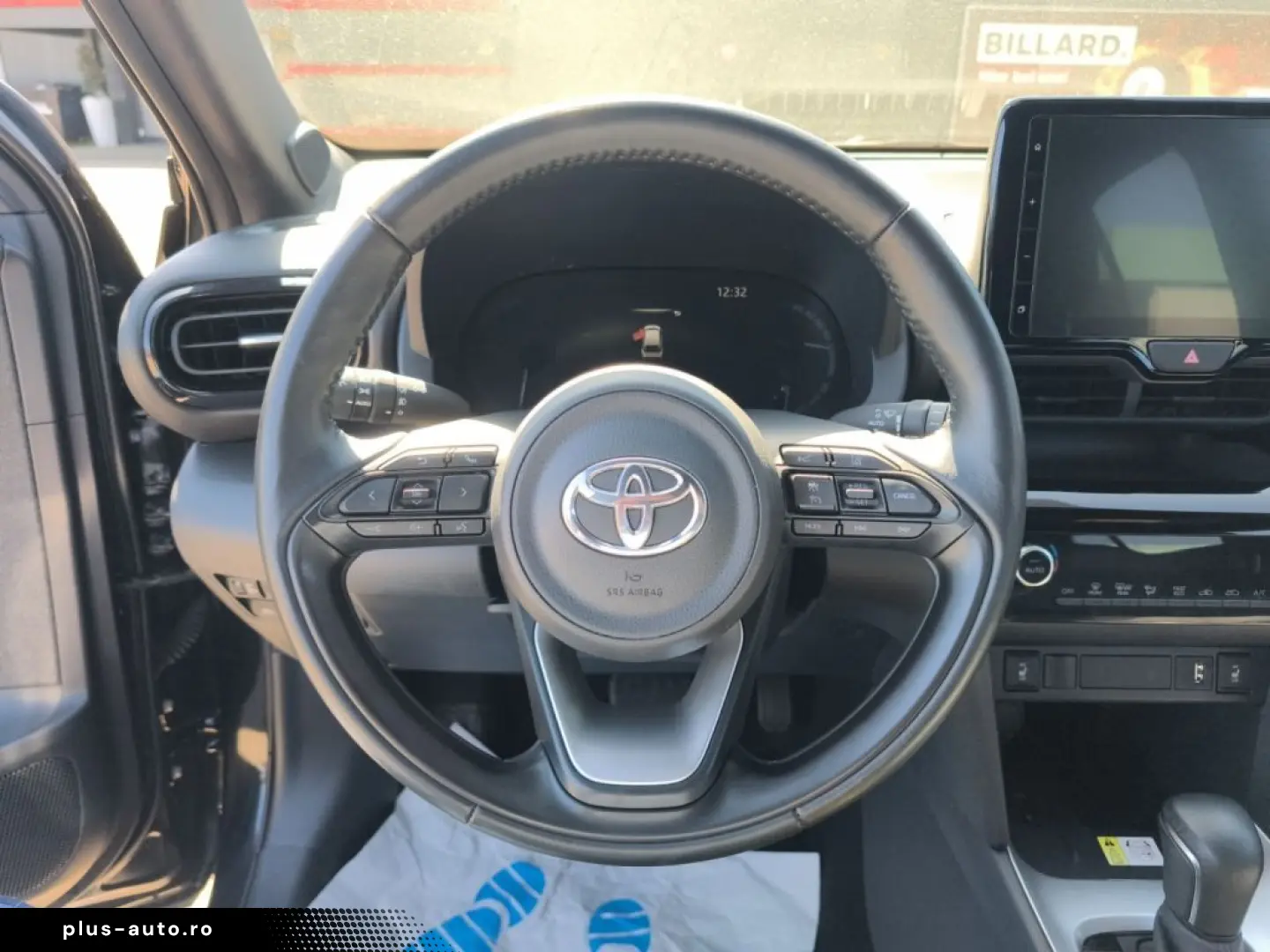 TOYOTA Yaris Cross Hybrid 1.5 VVT-i Team Deutschland