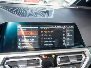BMW M440 i xDrive Cabrio ACC HARM.KAR. LED NAVI SHZ