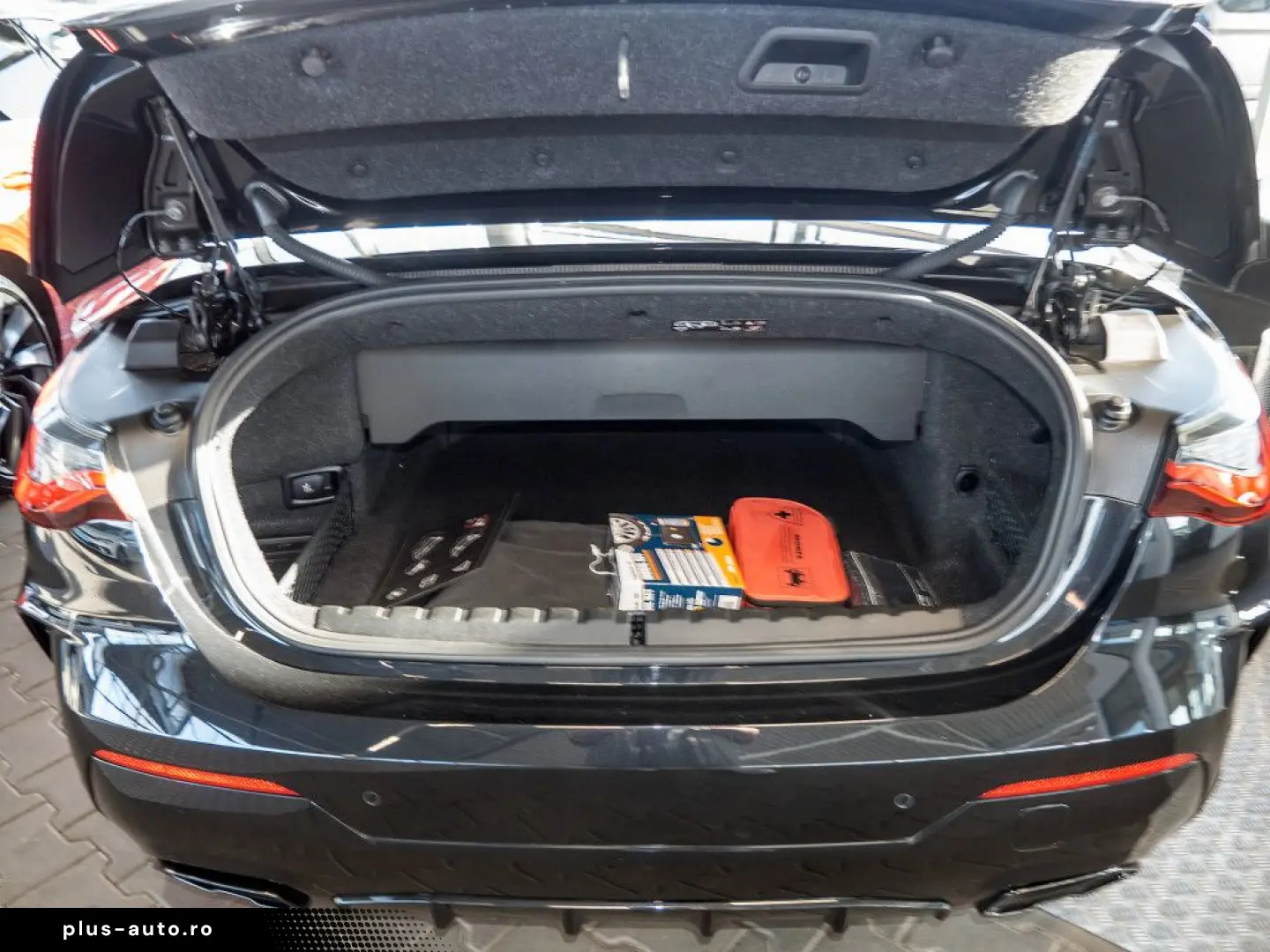 BMW M440 i xDrive Cabrio ACC HARM.KAR. LED NAVI SHZ