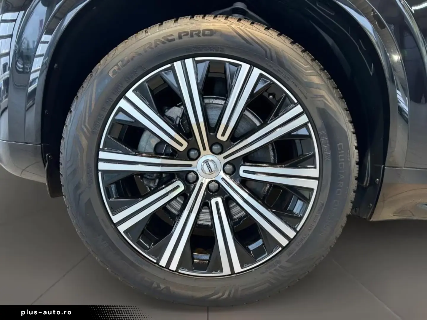 Volvo XC90 B5 AWD Core Fahrassist AHK Wide