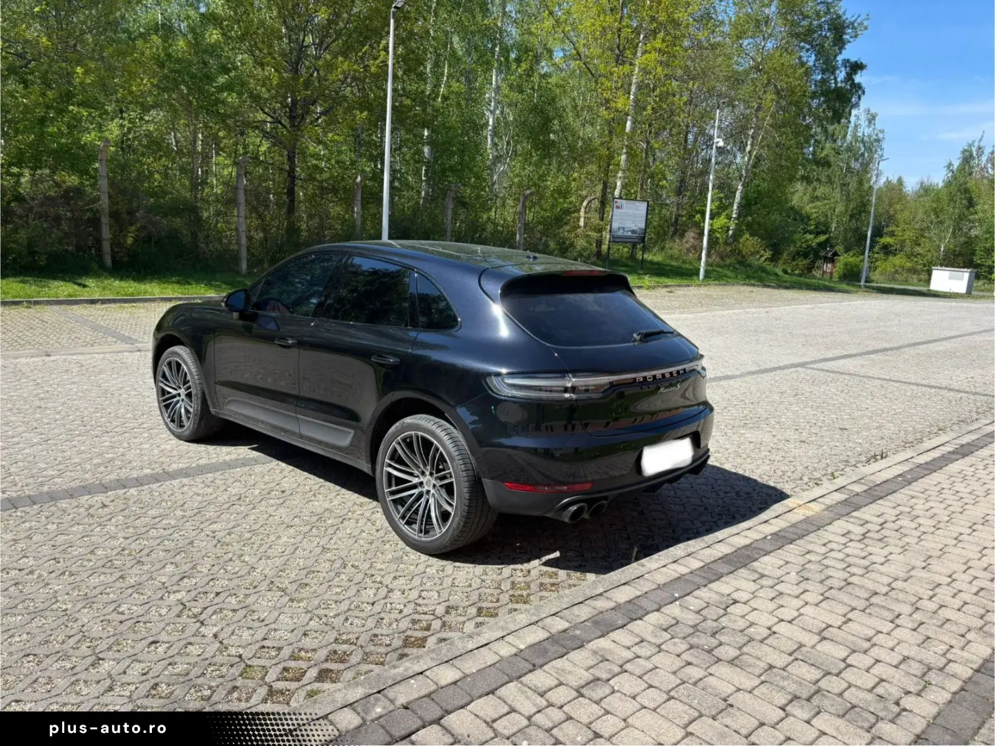 PORSCHE Macan S