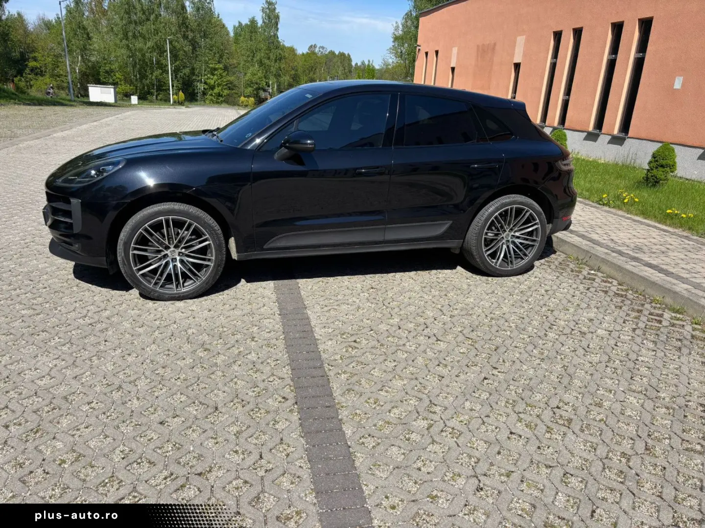 PORSCHE Macan S
