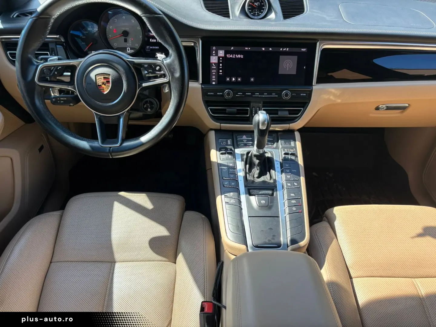 PORSCHE Macan S