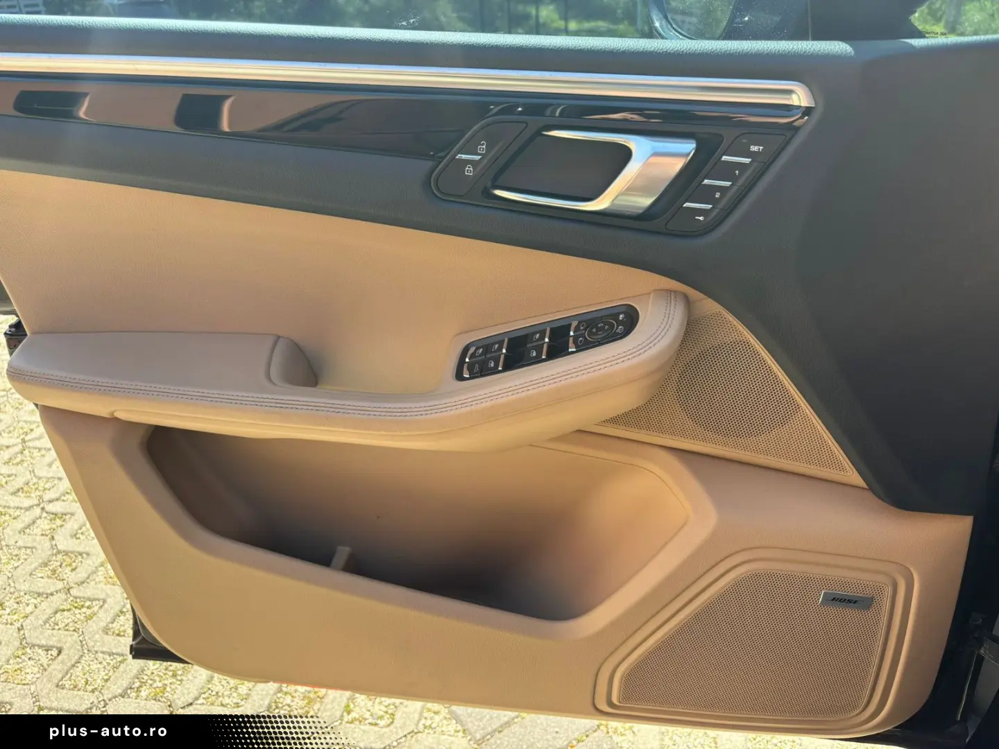 PORSCHE Macan S