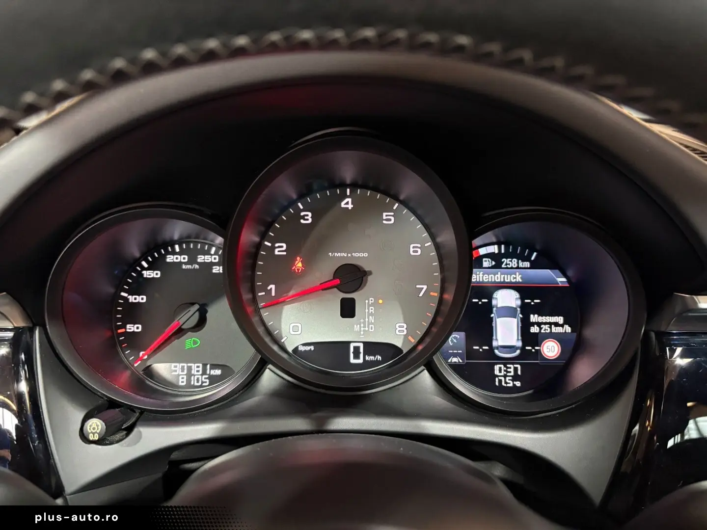 PORSCHE Macan S (Approved   elektr. AHK   21 )