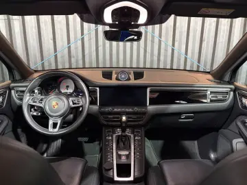 PORSCHE Macan S (Approved   elektr. AHK   21 )