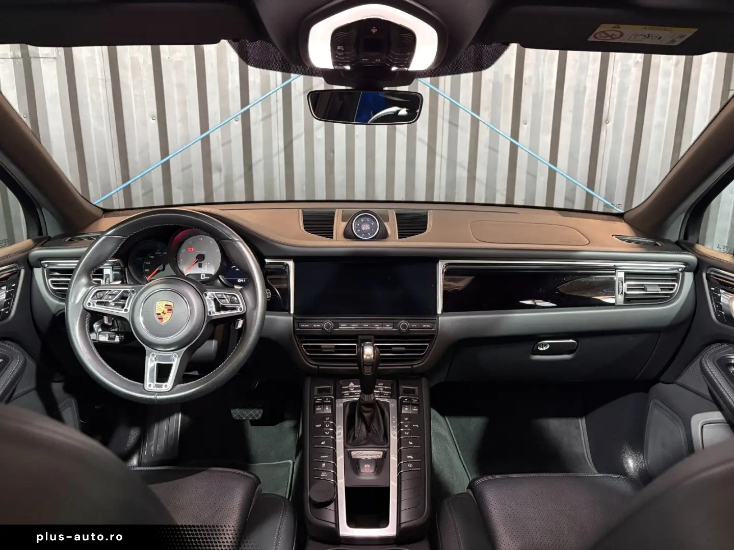 PORSCHE Macan S (Approved   elektr. AHK   21 )