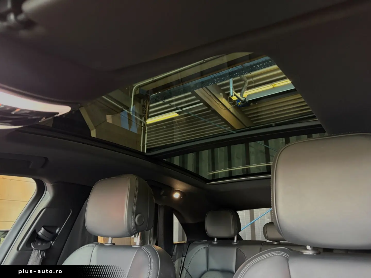 PORSCHE Macan S (Approved   elektr. AHK   21 )
