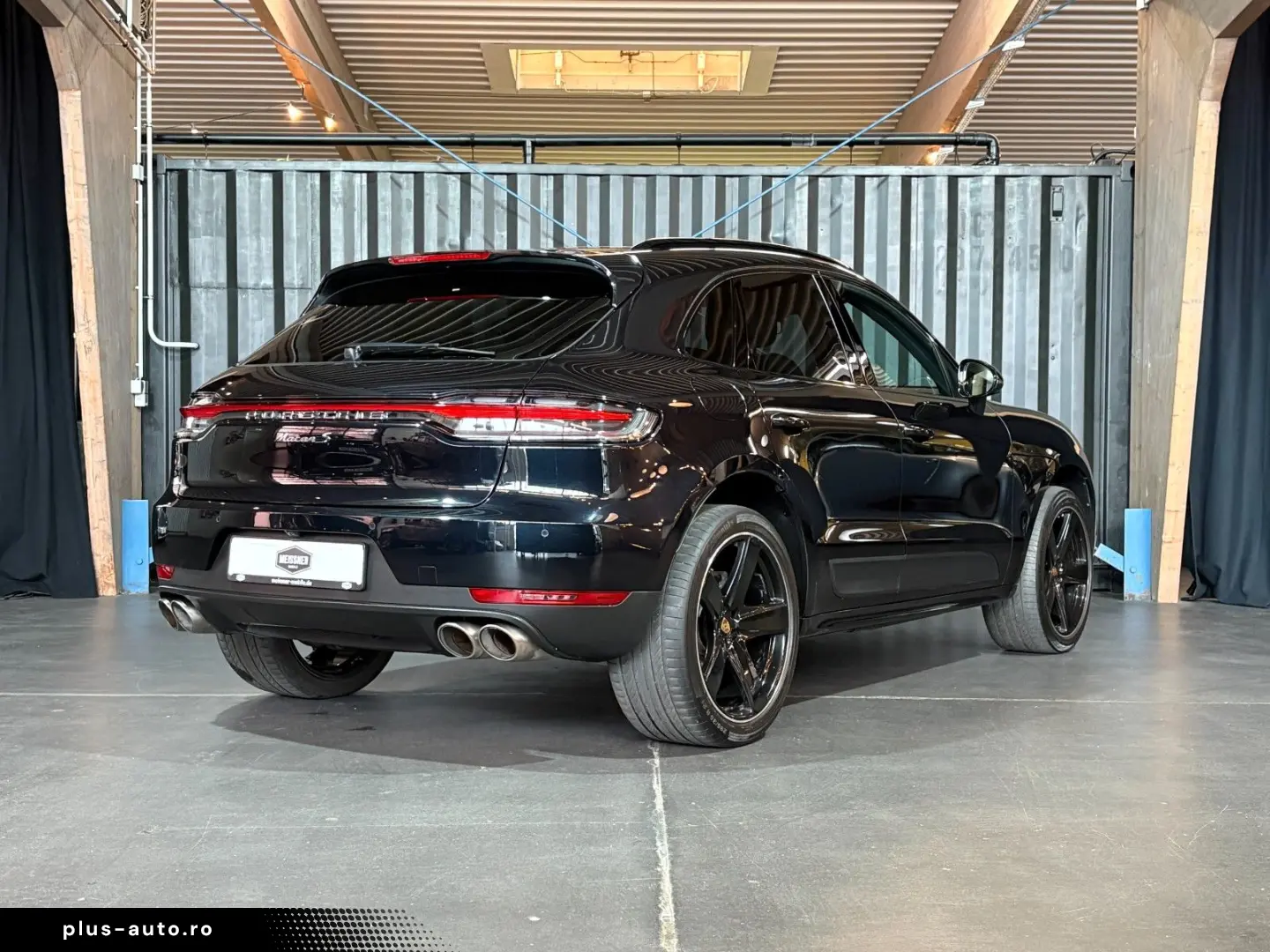 PORSCHE Macan S (Approved   elektr. AHK   21 )
