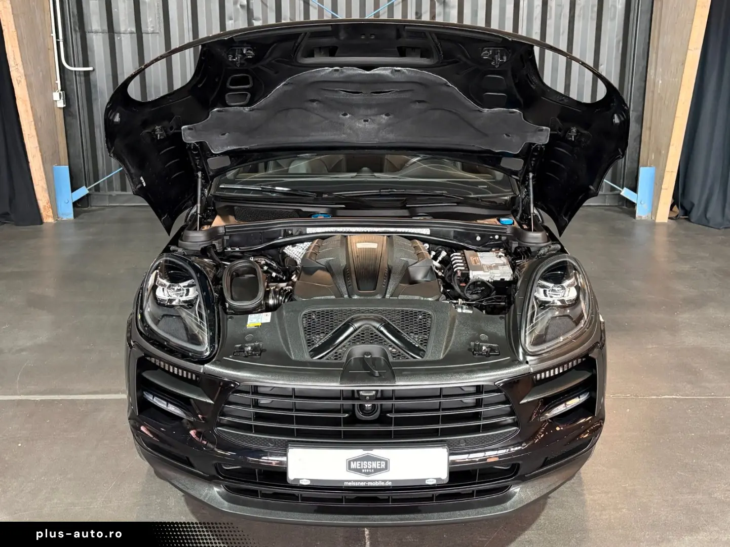 PORSCHE Macan S (Approved   elektr. AHK   21 )