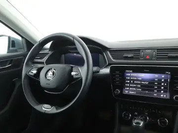 SKODA Superb 1.4 Plug-in Hybrid Ambition iV