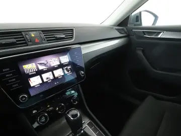 SKODA Superb 1.4 Plug-in Hybrid Ambition iV