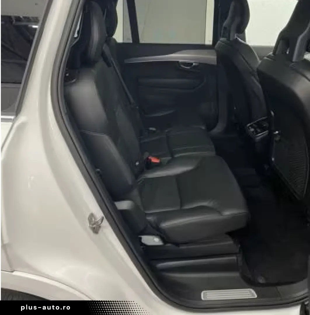 Volvo XC90 B5 D AWD 7SITZ PANO LUFT 360