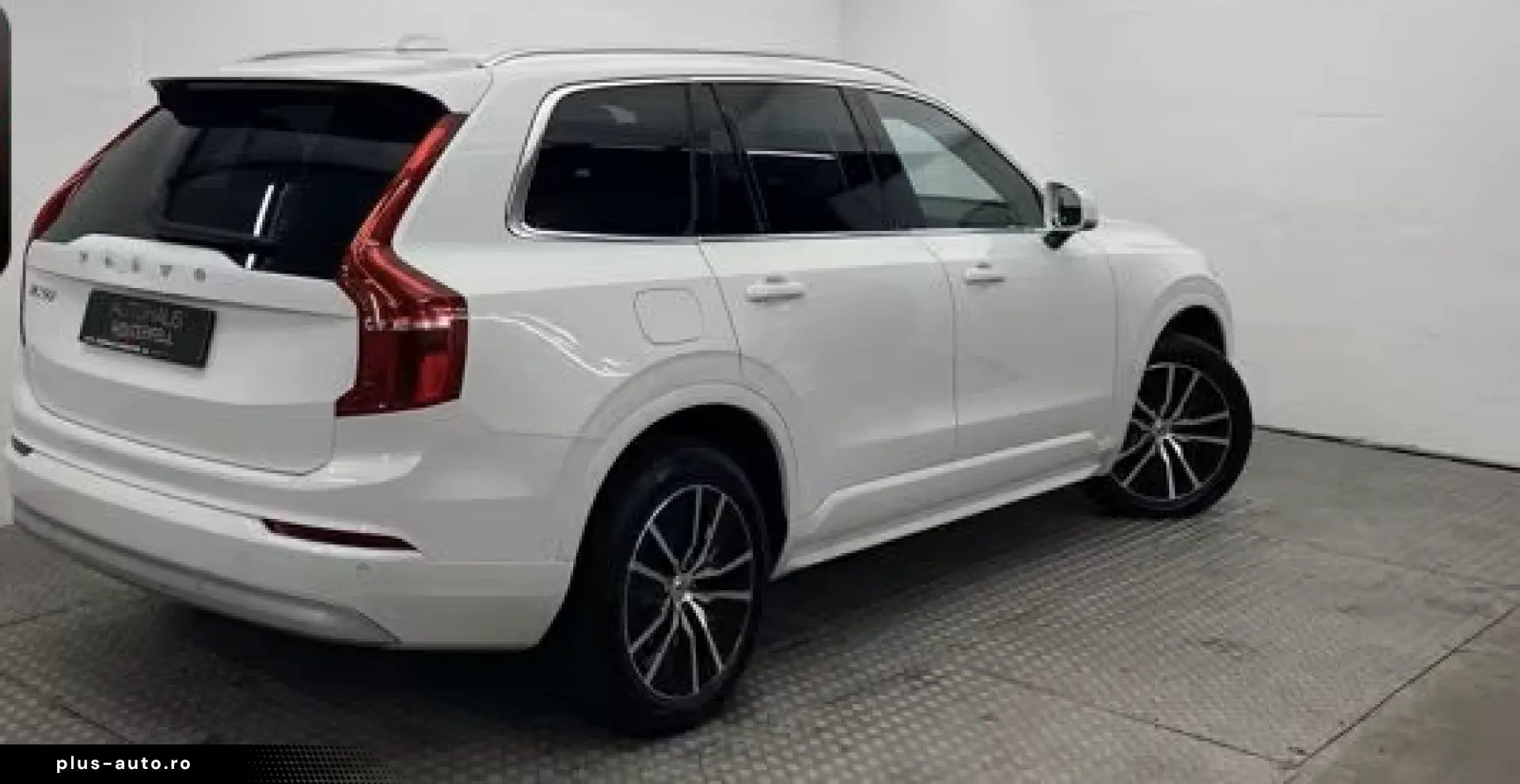 Volvo XC90 B5 D AWD 7SITZ PANO LUFT 360