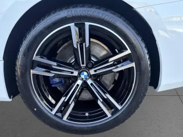 BMW M440d xDr Coupe LivePro GSD H K 360  Leder