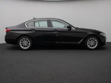 BMW 530i Kamera Glasdach DAB Lenkrhzg Klima-4. Alarm