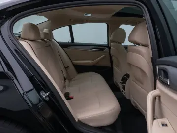 BMW 530i Kamera Glasdach DAB Lenkrhzg Klima-4. Alarm