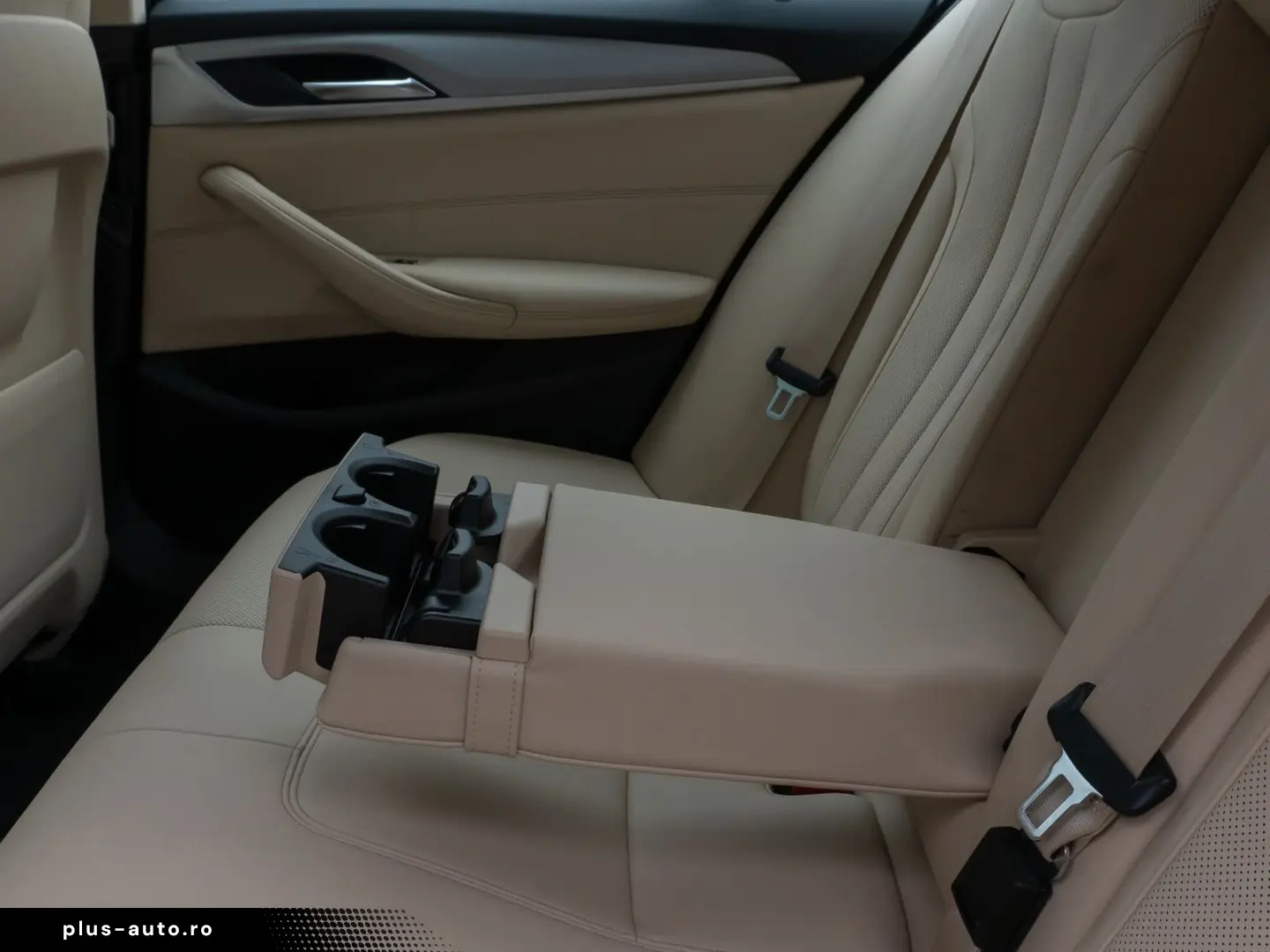 BMW 530i Kamera Glasdach DAB Lenkrhzg Klima-4. Alarm