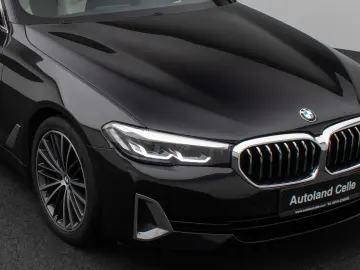 BMW 520d Luxury Line Glasdach Kamera HUD DAB H K 19