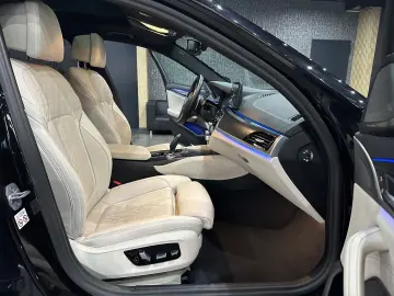 BMW 530 i M Sport   Soft-Close   LASER   H&K   1HAND