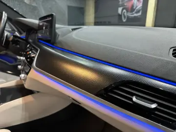 BMW 530 i M Sport   Soft-Close   LASER   H&K   1HAND