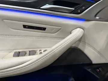 BMW 530 i M Sport   Soft-Close   LASER   H&K   1HAND