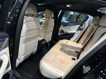 BMW 530 i M Sport   Soft-Close   LASER   H&K   1HAND