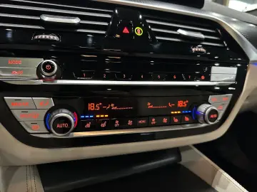 BMW 530 i M Sport   Soft-Close   LASER   H&K   1HAND