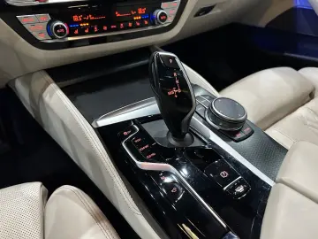 BMW 530 i M Sport   Soft-Close   LASER   H&K   1HAND