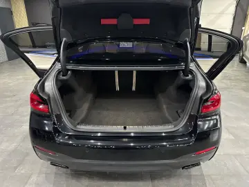 BMW 530 i M Sport   Soft-Close   LASER   H&K   1HAND