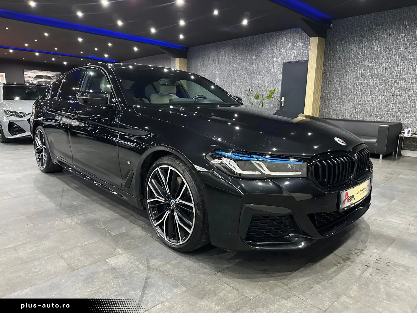 BMW 530 i M Sport   Soft-Close   LASER   H&K   1HAND