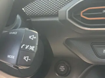 DACIA SANDERO 1.0 Eco-G 100CP Stepway Extreme