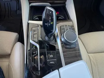 BMW 540 Baureihe 5 Lim. 540 i xDrive Luxury Line