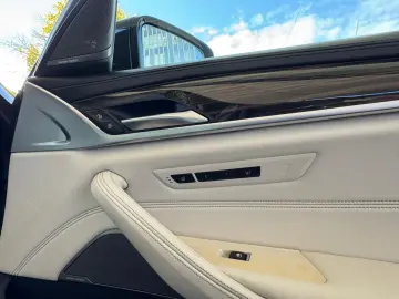 BMW 540 Baureihe 5 Lim. 540 i xDrive Luxury Line