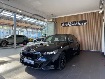 BMW 520d Limousine  M-Sport-PRO PANO H&K ACC HUD DE
