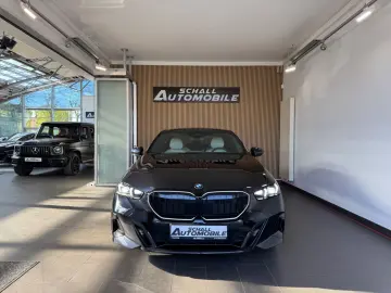 BMW 520d Limousine  M-Sport-PRO PANO H&K ACC HUD DE