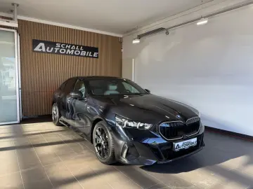 BMW 520d Limousine  M-Sport-PRO PANO H&K ACC HUD DE